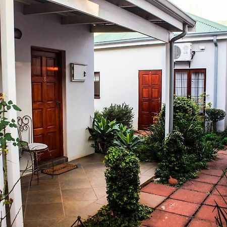 Villa Jana Guesthouse Pretoria-Noord Extérieur photo