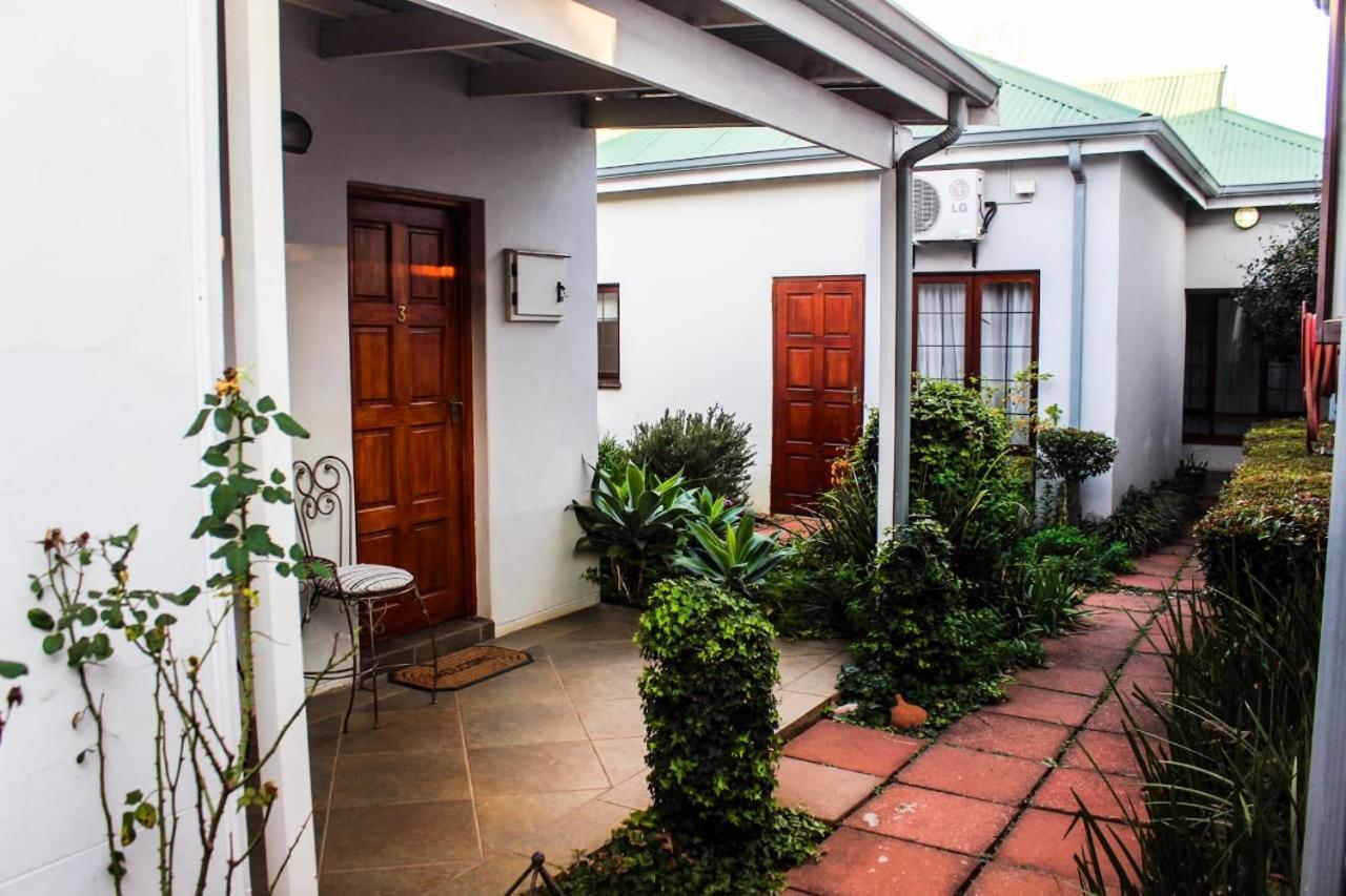 Villa Jana Guesthouse Pretoria-Noord Extérieur photo