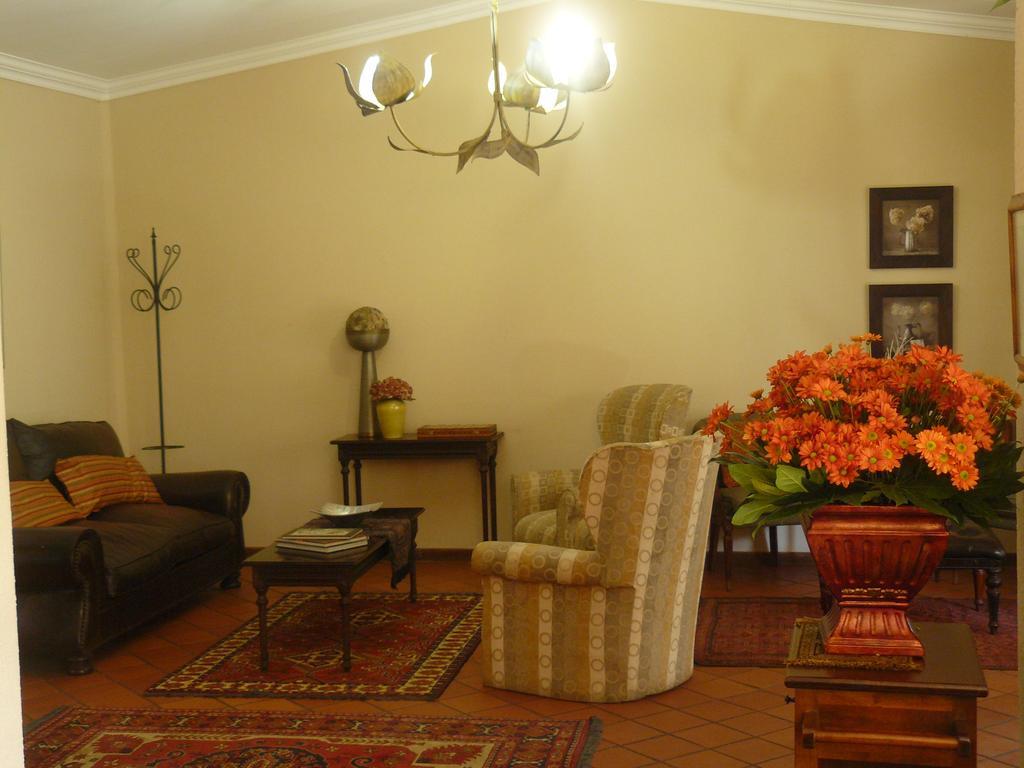 Villa Jana Guesthouse Pretoria-Noord Extérieur photo